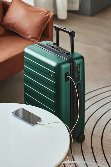 Чемодан NINETYGO Rhine PRO plus Luggage 24'' зеленый